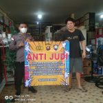 Mencegah Penyakit Masyarakat Aipda Adi Rahmat Sosialisasikan Anti Judi Lewat Banner