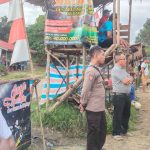 ANGGOTA POLSEK LUMAR PENGAMANAN OEPN TURNAMEN SEPAK BOLA