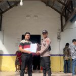 ANGGOTA POLSEK LUMAR MELAKSANAKAN PENGAMANAN IBADAH DI GEREJA