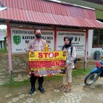 ANGGOTA POLSEK LUMAR SOSIALISASI CEGAH KARHUTLA