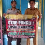 <em>Cegah Pungutan Liar, Bhabinkamtibmas Kamtibmas Terus Sosialisasi STOP Pungli</em>