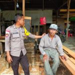 <em>Rutin Laksanakan Sambang,Sebagai Sarana Bertukar Informasi Kamtibmas Dengan Warga</em>
