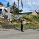ANGGOTA POLSEK LUMAR MELAKSANAKAN GIAT PENGAMANAN IBADAH
