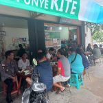 <em>Rutin Laksanakan Jumat curhat, Kapolsek Jalin Komunikasi dan Pelihara Hubungan yang Harmonis Dengan Masyarakat</em>