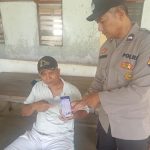 Bhabinkamtibmas sosialisasikan aplikasi super APP presisi kepada masyarakat binaannya