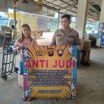 Bhabinkamtibmas lakukan sambang desa dan himbauan stop judi