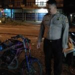 <em>Giat Rutin Polsek Bengkayang Ciptakan Kamtibmas Yang Kondusif ,Laksanakan Patroli Malam</em>