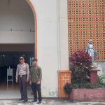 <em>Demi Menjaga Kestabilalitas Keamanan Di Wilkum Polsek Bengkayang, Anggota Polsek Bengkayang Laksanakan Pam Gereja</em>