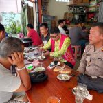 <em>Jum’at Curhat Kapolsek Bengkayang Mengajak Masyarakat Untuk Mencegah Tindak Pidana Perdagangan Orang (TPPO)</em>