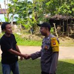 <em>Bangun Sinergitas Dengan Masyarakat, Bhabinkamtibmas Rutin Sambangi Warga Binaan</em>