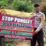 <em>Bhabinkamtibmas Himbau Masyarakat Untuk Tidak Membuka Lahan Dengan Membakar</em>