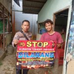 <em>Bhabinkamtibmas Kelurahan Sebalo Himbau Warga Tidak Membuka Lahan Dengan Cara Membakar</em>