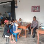 <em>Jum’at Curhat Kapolsek Bengkayang Bersama Kades dan Warga Desa Setia Budi.</em>