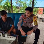 Lewat Door to door Bhabinkamtibmas Sampaikan Pesan – Pesan Kamtibmas