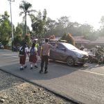 Ciptakan Arus Lalu Lintas Yang Lancar, Polsek Bengkayang Laksanakan Strong Point