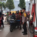 Sambangi Warga , Bhabinkamtibmas Sampaikan Himbauan Karhutla