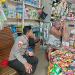 Pantau Kondisi Kamtibmas Wilayah Binaan, Babinkamtibmas Rutin Melaksanakan Sambang
