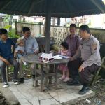 Melalui program Minggu Kasih, Personil Polsek Bengkayang, Polres Bengkayang, menyambangi berbagai wilayah yang ada di Bengkayang untuk memberikan bantuan, saran, maupun kritik langsung kepada masyarakat setempat