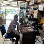 Rutin Sambangi Warga,Bhabinkamtibmas Jalin Komukasi Dengan Warganya