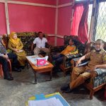 Sambangi Warga , Bhabinkamtibmas  Sampaikan Pesan – pesan Kamtibmas