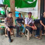 Rutin Sambangi Warga, Bhabinkamtibmas Sampaikan Pesan – pesan Kamtibmas
