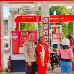 Pastikan  Pengisian BBM yang Aman dan Lancar Polsek Bengkayang lakukan Pengecekan SPBU