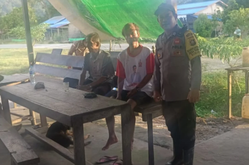 Minggu Kasih, Personel Polsek Siding Lakukan Sambang dan Sampaikan Himbauan